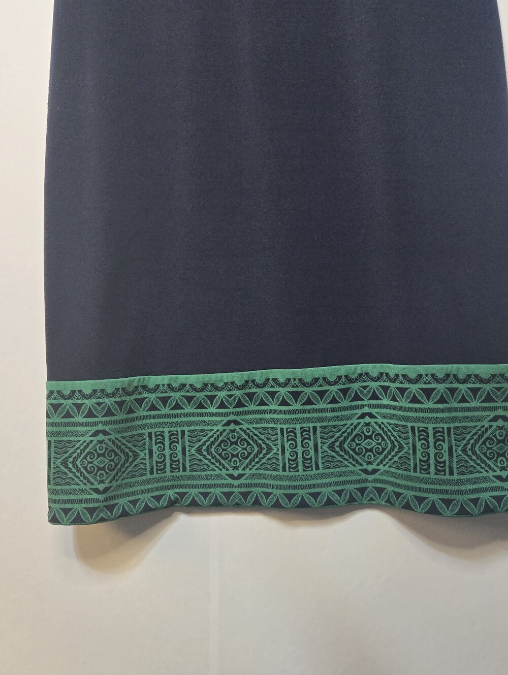 Magnolia Grace Reversable Size S, Sleeveless Strethcy dress, 2 Dresses In One! - Picture 7 of 10